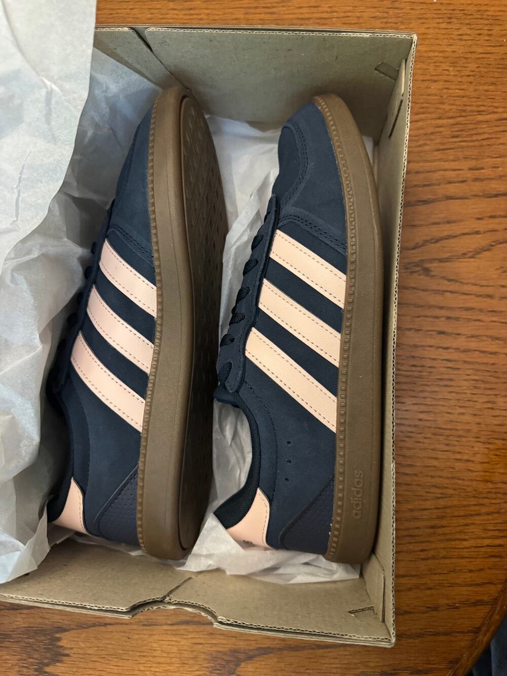 NEW Adidas Breaknet Sleek Womens 7.5